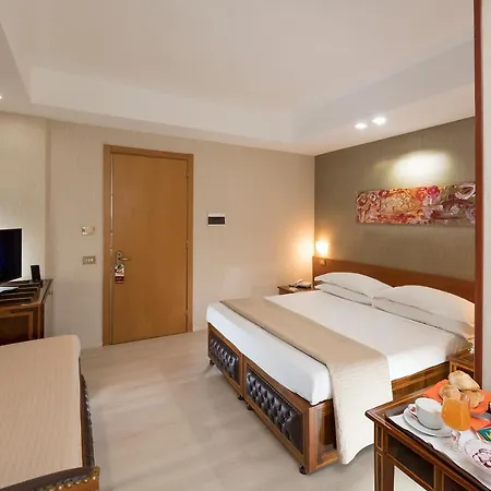 Quality Rouge Et Noir Roma