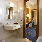 Hotel Quality Rouge Et Noir 4*