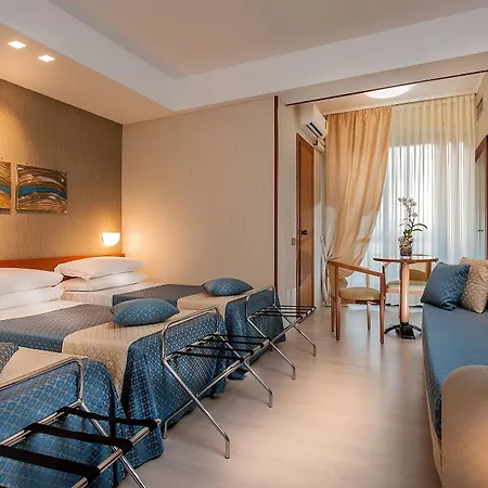 Quality Rouge Et Noir 4* Róma