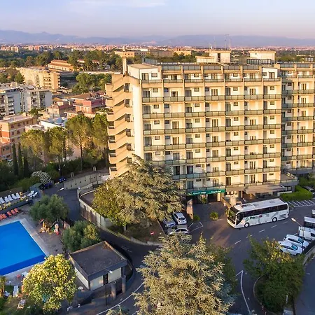 Hotel Quality Rouge Et Noir Rome
