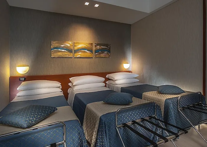 Quality Rouge Et Noir 4*