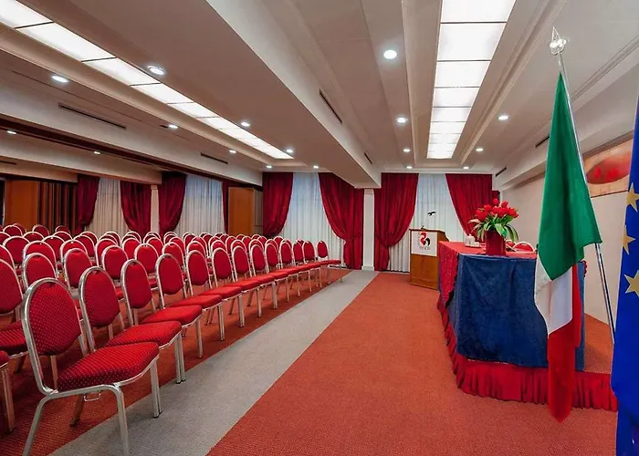 Quality Rouge Et Noir 4* Róma