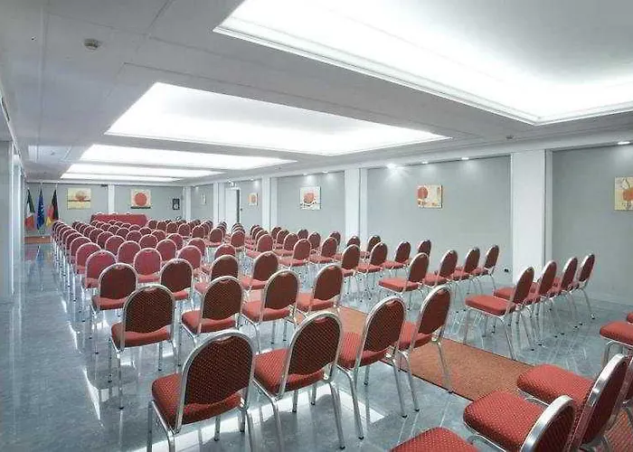 Quality Rouge Et Noir Szálloda 4*