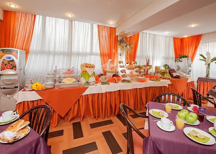 Quality Rouge Et Noir Róma