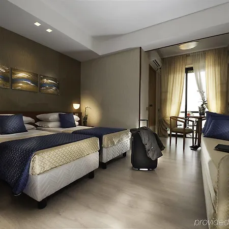 Hotel Quality Rouge Et Noir Řím